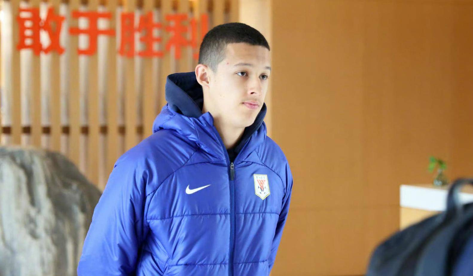 泰国足球选拔赛新人崭露头角 泰国足球选拔赛新人崭露头角