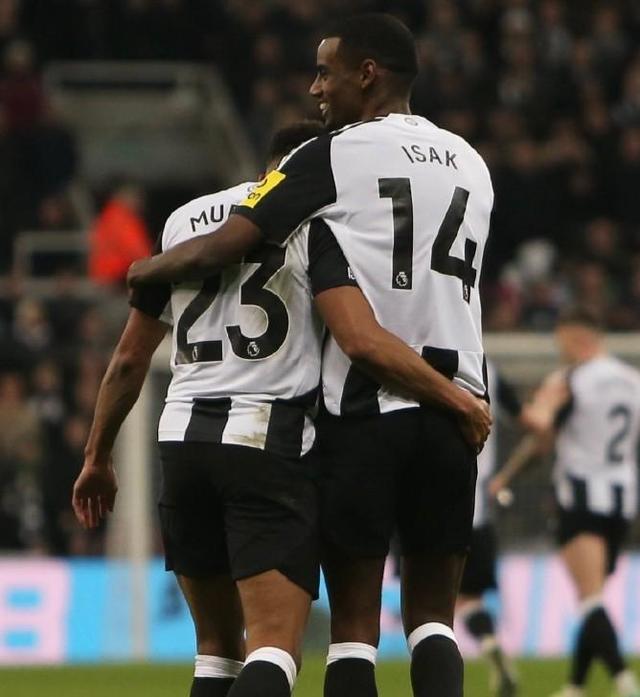 纽卡斯尔联客场不敌伯恩利,遭遇失利 纽卡斯尔联客场不敌伯恩利,遭遇失利