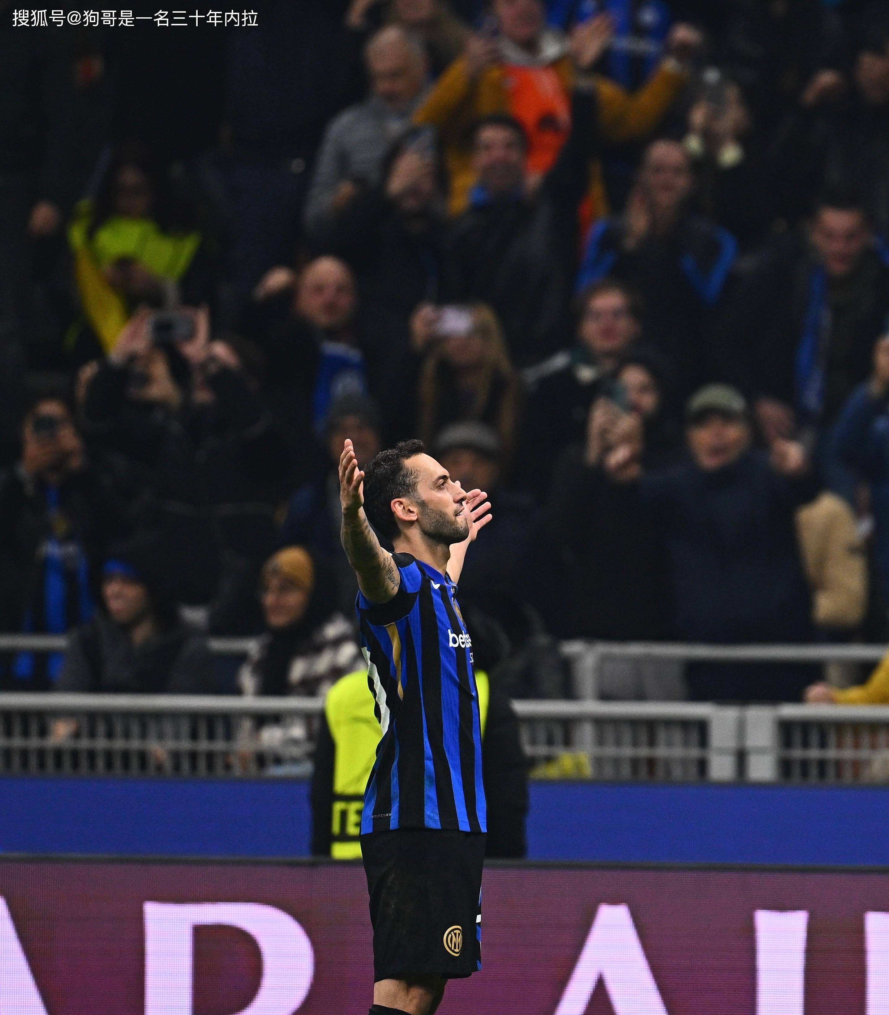 包含国米球迷热切期待新赛季开幕，憧憬胜利的词条