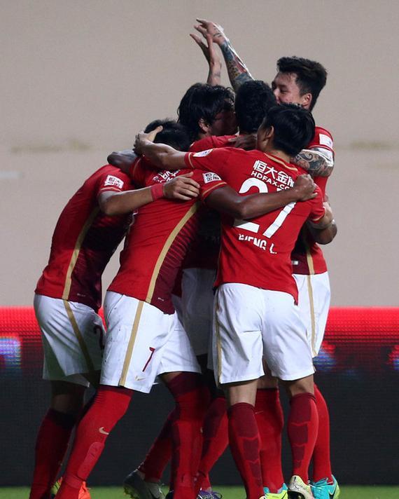 重庆力帆主场击败广州恒大,迎来胜利的简单介绍 重庆力帆主场击败广州恒大,迎来胜利的简单介绍