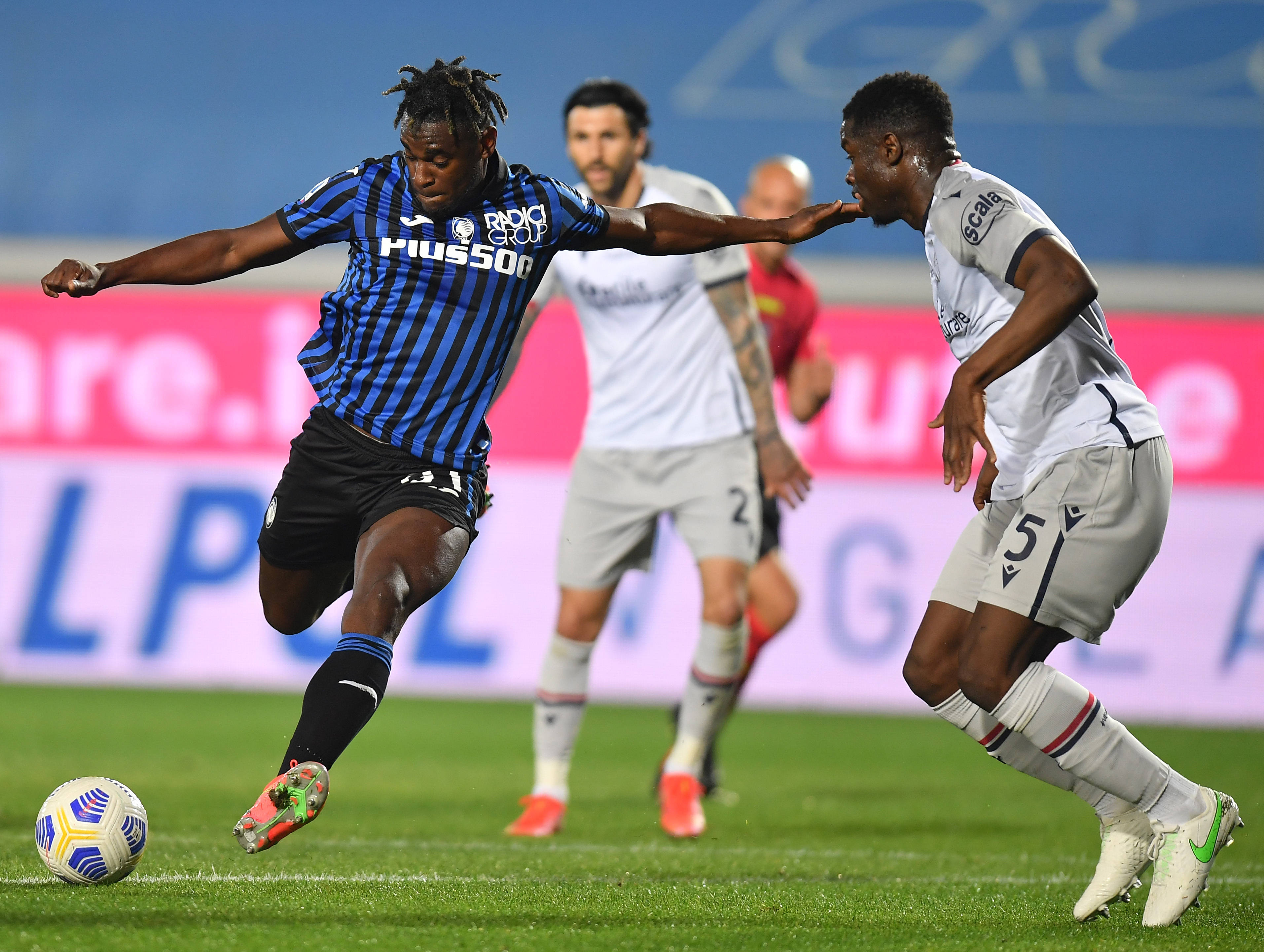 里尔战胜亚特兰大,备战法甲主场大战的简单介绍 里尔战胜亚特兰大,备战法甲主场大战的简单介绍