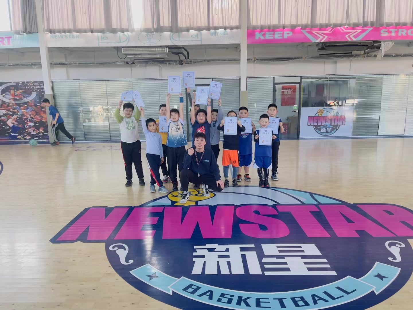 国际篮球舞台迎来新星,联赛愈加精彩的简单介绍 国际篮球舞台迎来新星,联赛愈加精彩的简单介绍