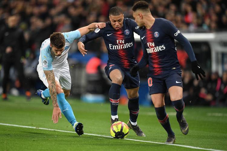 关于圣埃蒂安将在客场对阵梅尔塞，力求取得胜利的信息