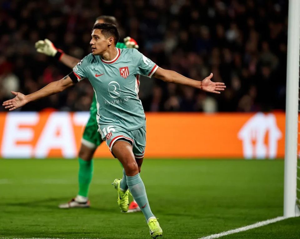 包含天津泰达客场绝杀青岛黄海，取得喘息机会的词条