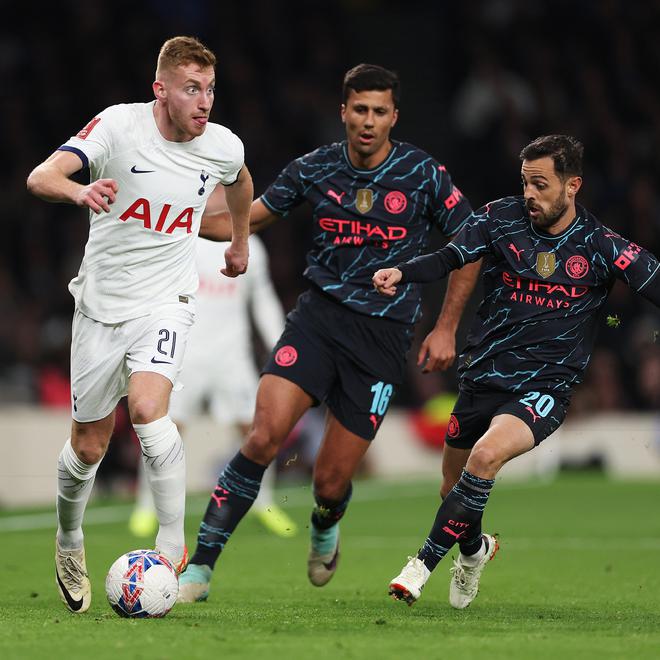 包含天津泰达客场绝杀青岛黄海，取得喘息机会的词条