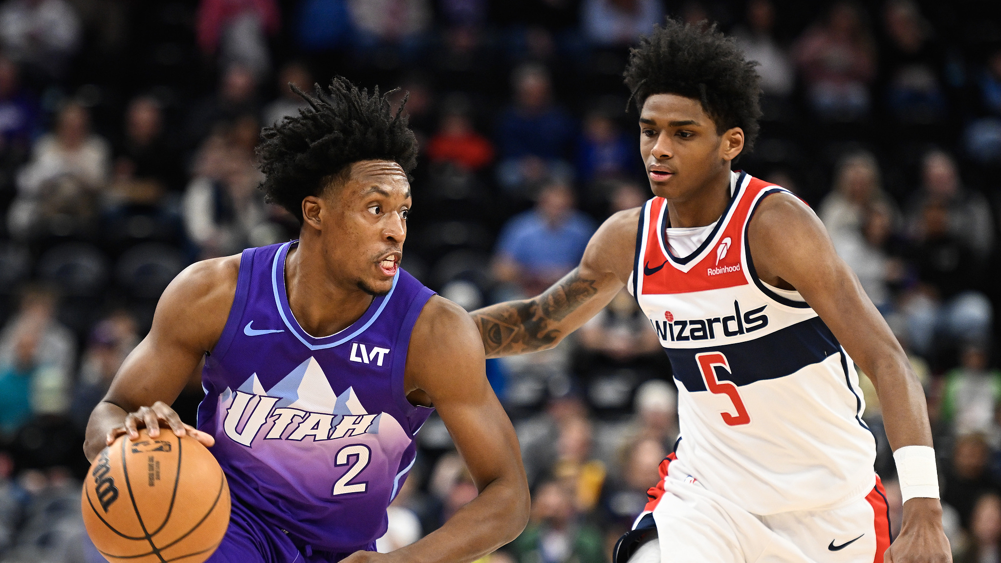 爵士主场大胜魔术,保持不败记录的简单介绍 爵士主场大胜魔术,保持不败记录的简单介绍