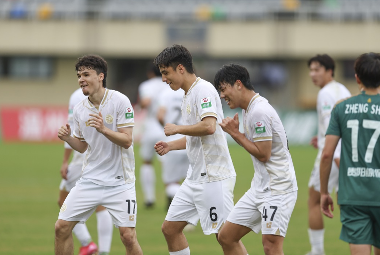 深圳队球员赫斯克逐渐融入球队体系,大放异彩的简单介绍 深圳队球员赫斯克逐渐融入球队体系,大放异彩的简单介绍