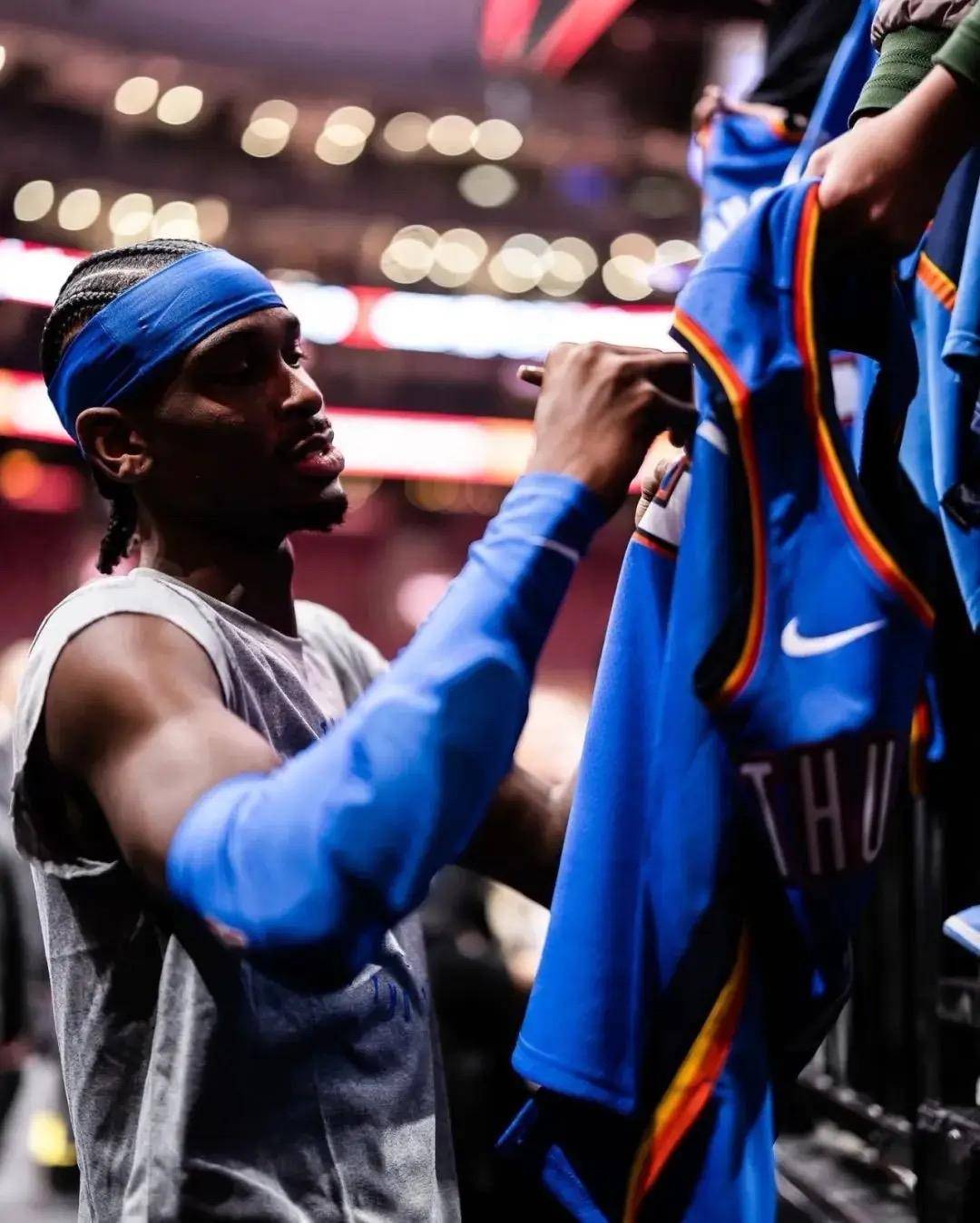 包含爱沙尼亚游泳选手鏖战至底,夺冠成功的词条 包含爱沙尼亚游泳选手鏖战至底,夺冠成功的词条