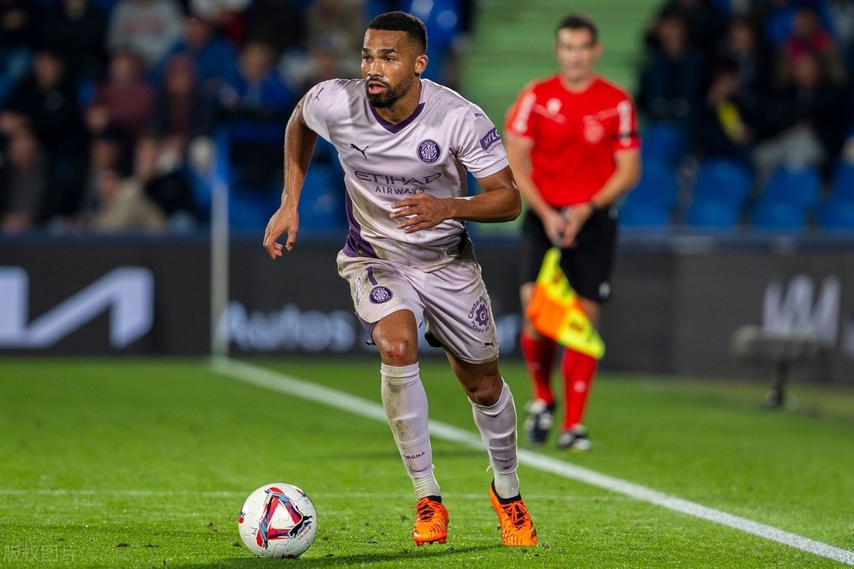 莱比锡红牛队取得连胜，积分榜上升至第二位的简单介绍