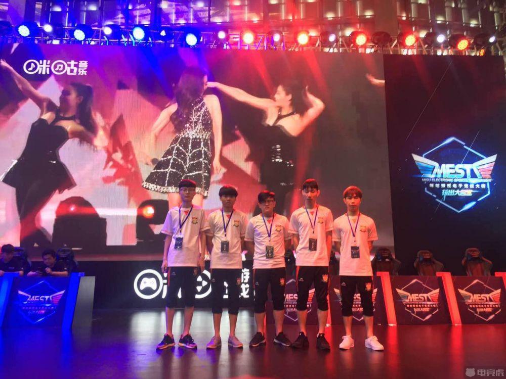 关于热血沸腾的对决:女足球队的荣耀之战的信息 关于热血沸腾的对决:女足球队的荣耀之战的信息