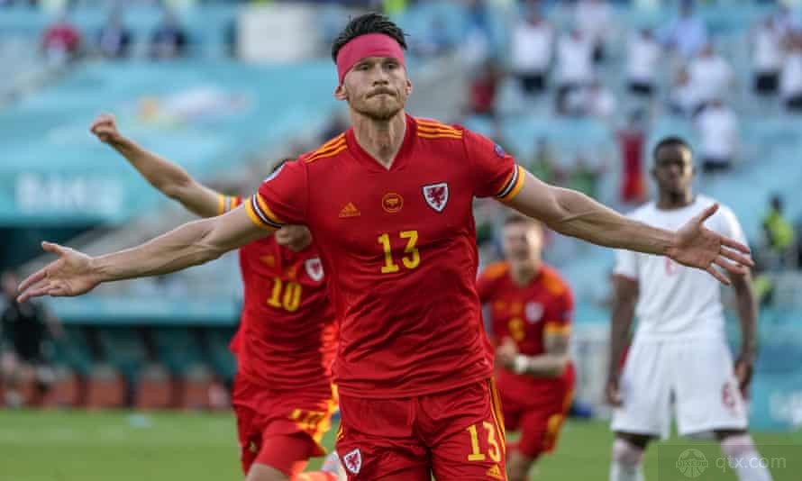 威尔士队实现逆转,跻身前列 威尔士队实现逆转,跻身前列