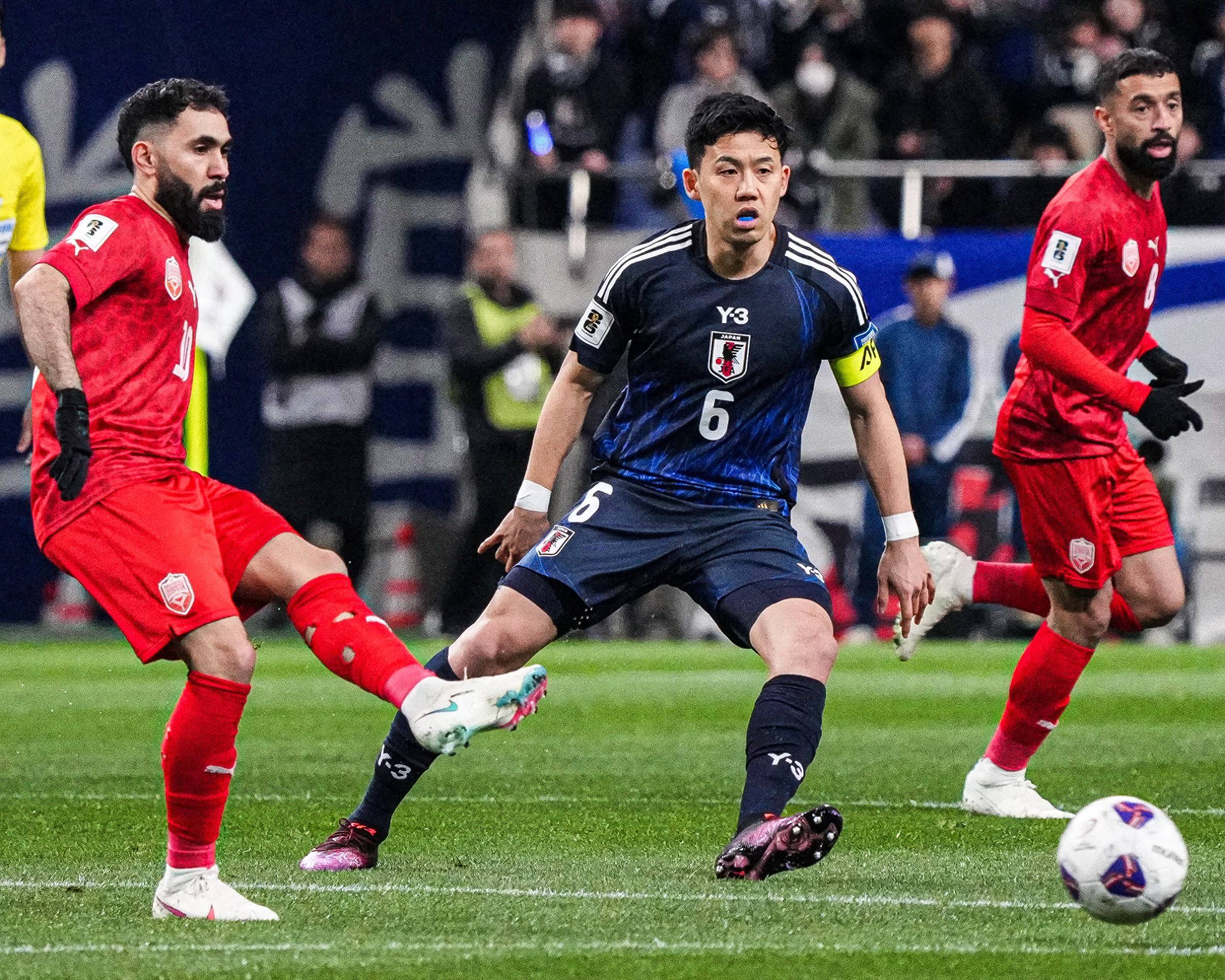 日本选手破纪录夺金,创奇迹 日本选手破纪录夺金,创奇迹