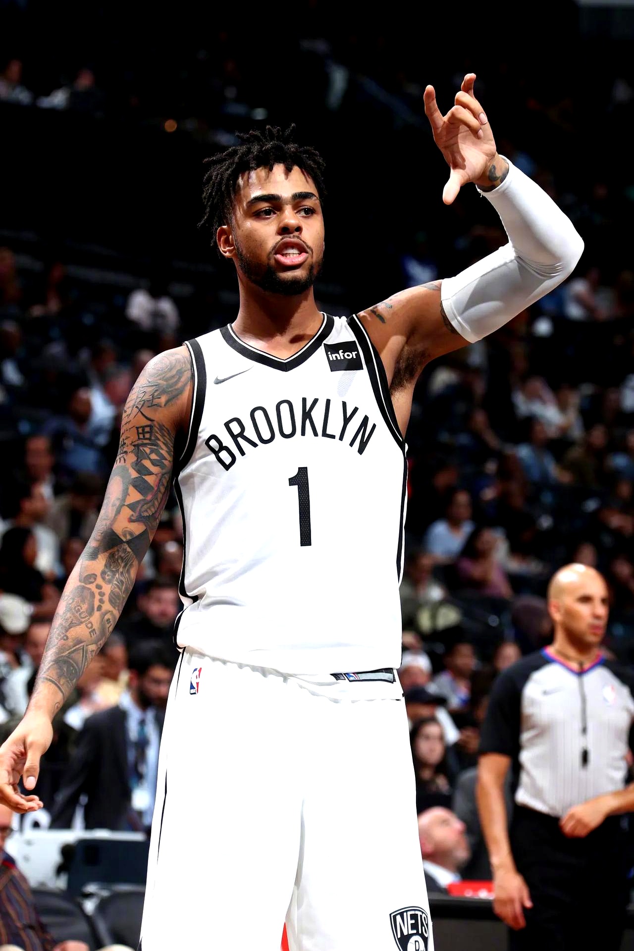 勇士主场大胜篮网，豪取四连胜