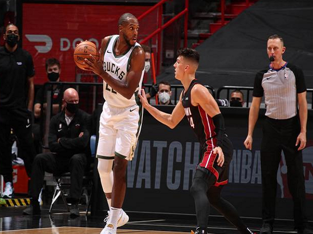 魔术鏖战雄鹿，乔治打破历史纪录