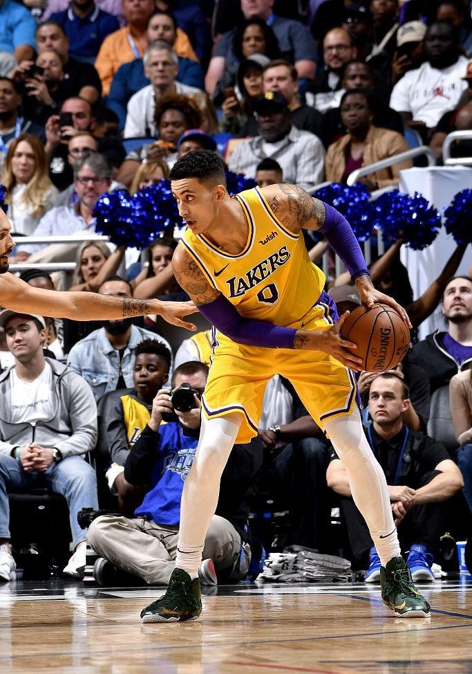 上海队轻取天津队，武切维奇高光表现