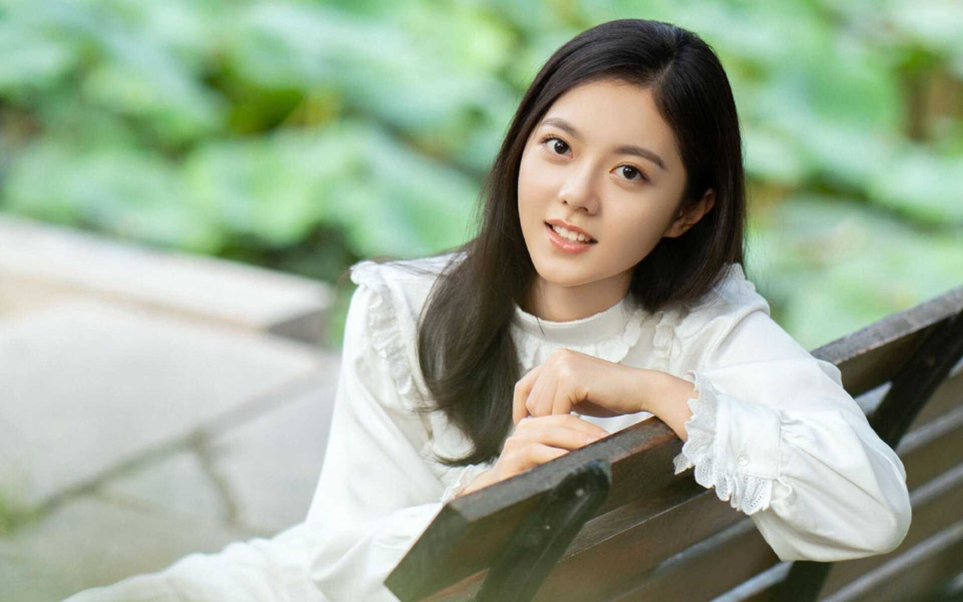 璀璨之战，76人激战黄蜂，霍勒迪30+20创史册之夜